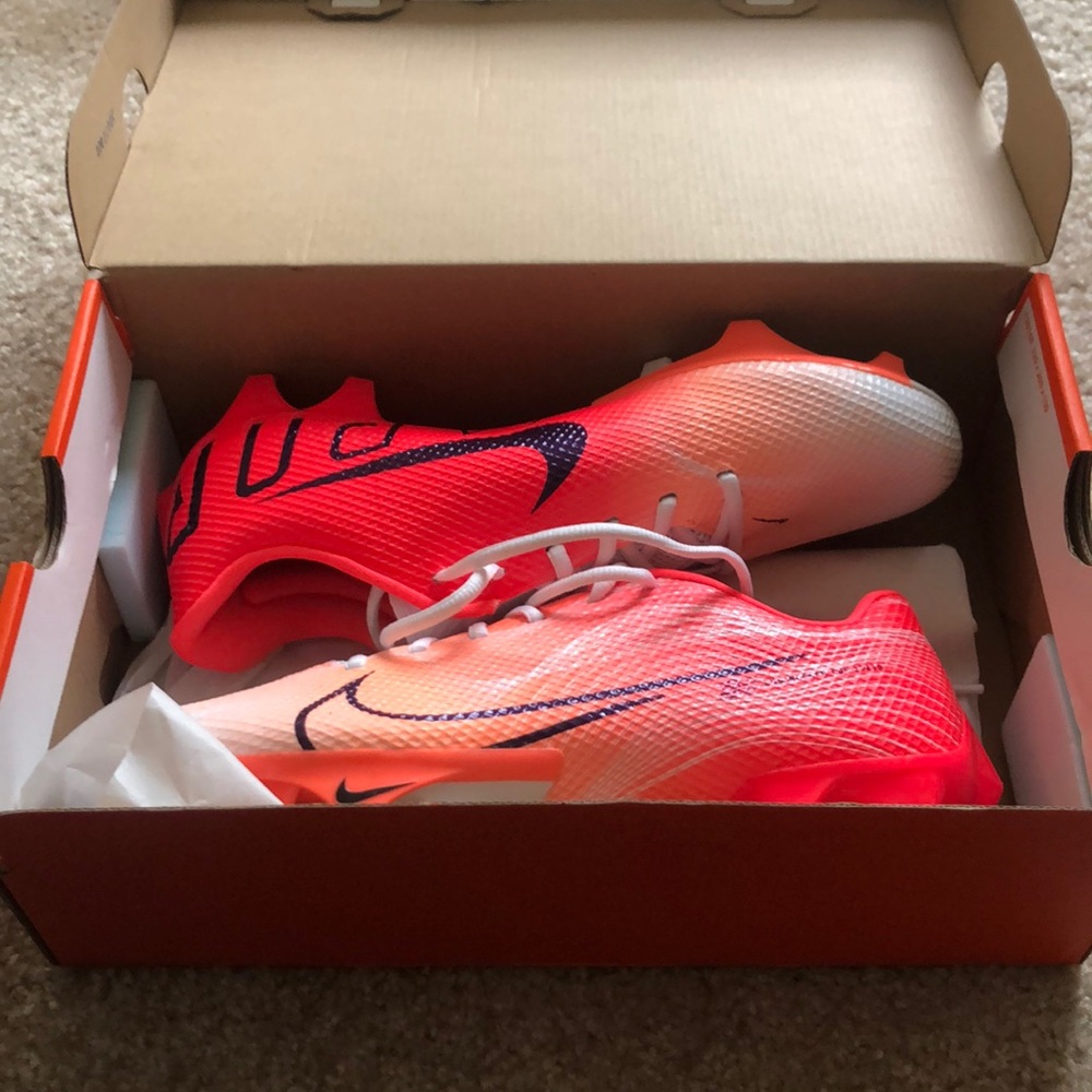 Nike Vapor Edge Speed 360 Football Cleats